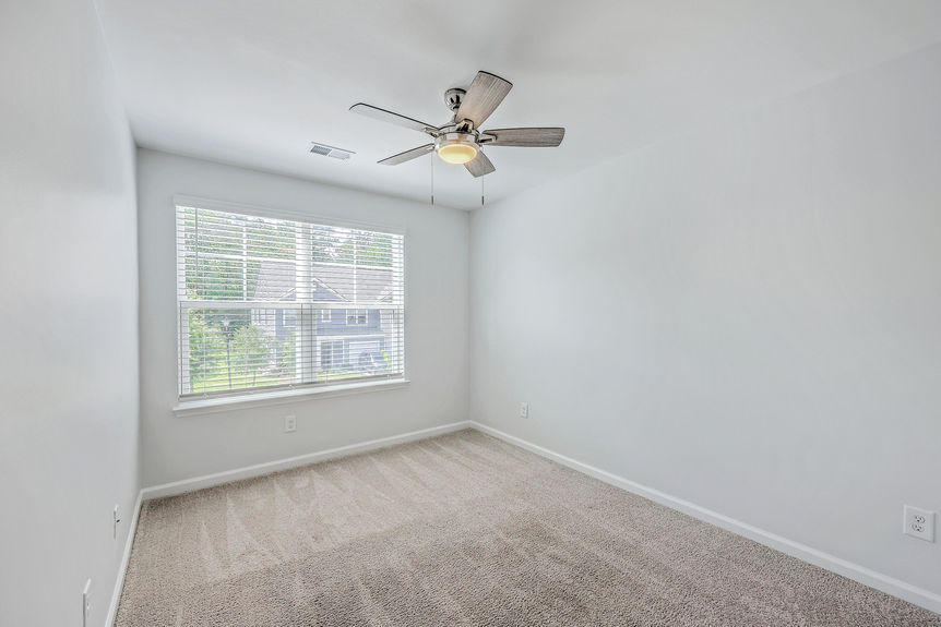 a303628b-da94-4c23-972b-5ebb28ab3f3e