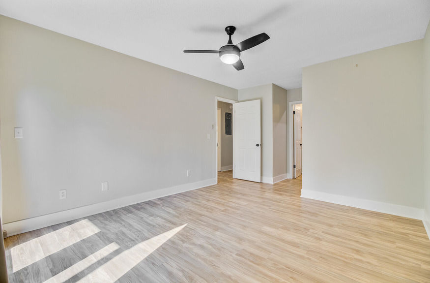 a75daefa-a952-4b2a-8bd3-158199bc103d