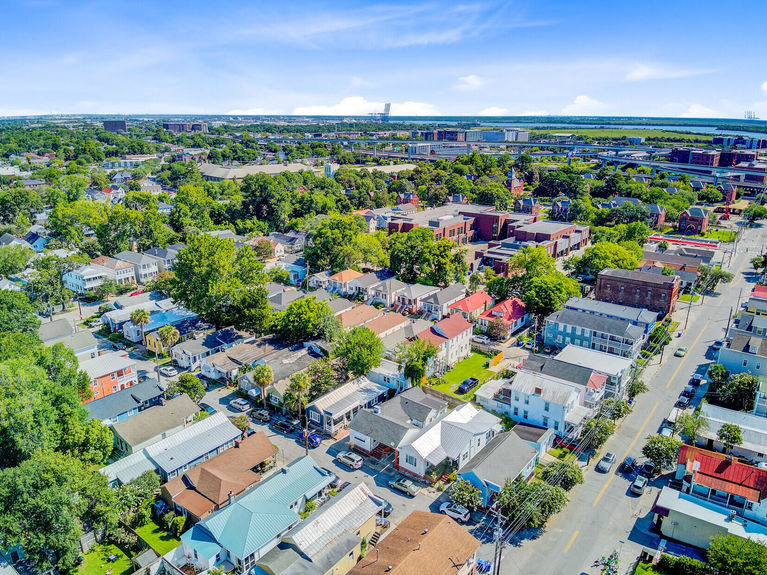 b3f55042-fb7f-4057-9ccb-8d8b0e5d66a8