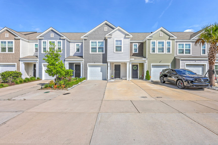 baa4b65c-2d62-41e3-8c97-6e056fdae1c8