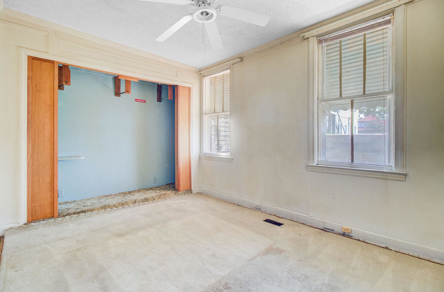 d14827d4-f820-4452-85e3-e0abc038a03a