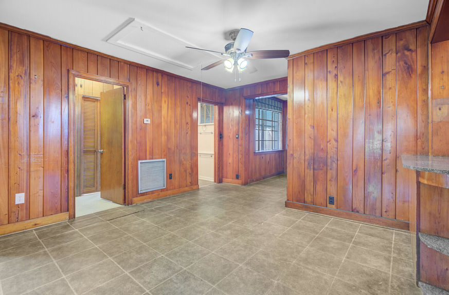 e2e5cb00-eb1a-48d9-a3eb-700892920bce