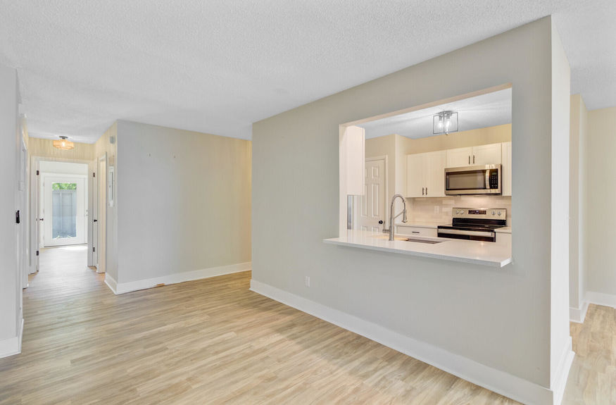 f5807ce8-6e93-40f8-b62e-28238d1c9857