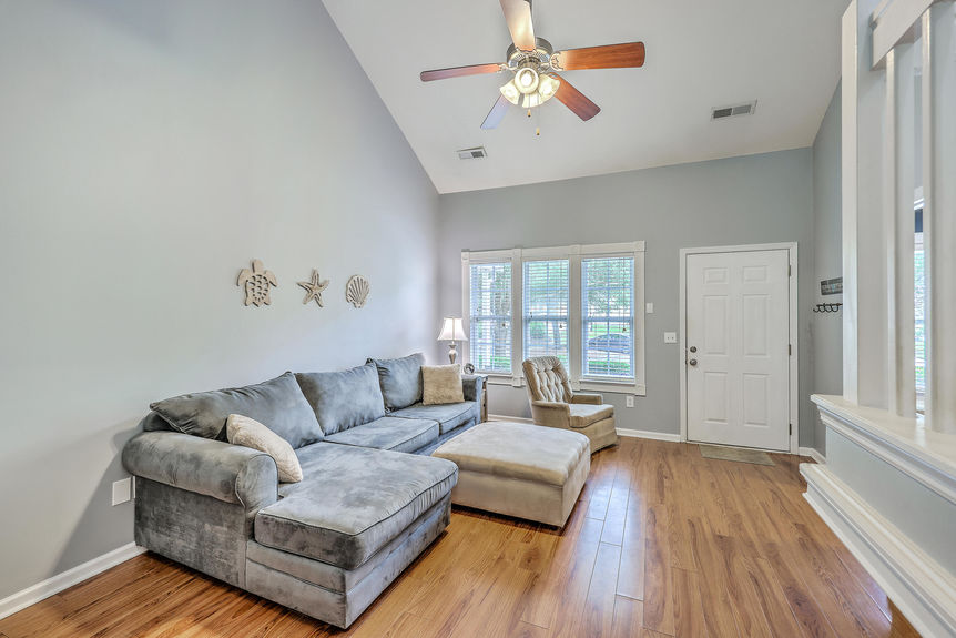 f9fdf531-edde-4a33-9755-3956fe36030f