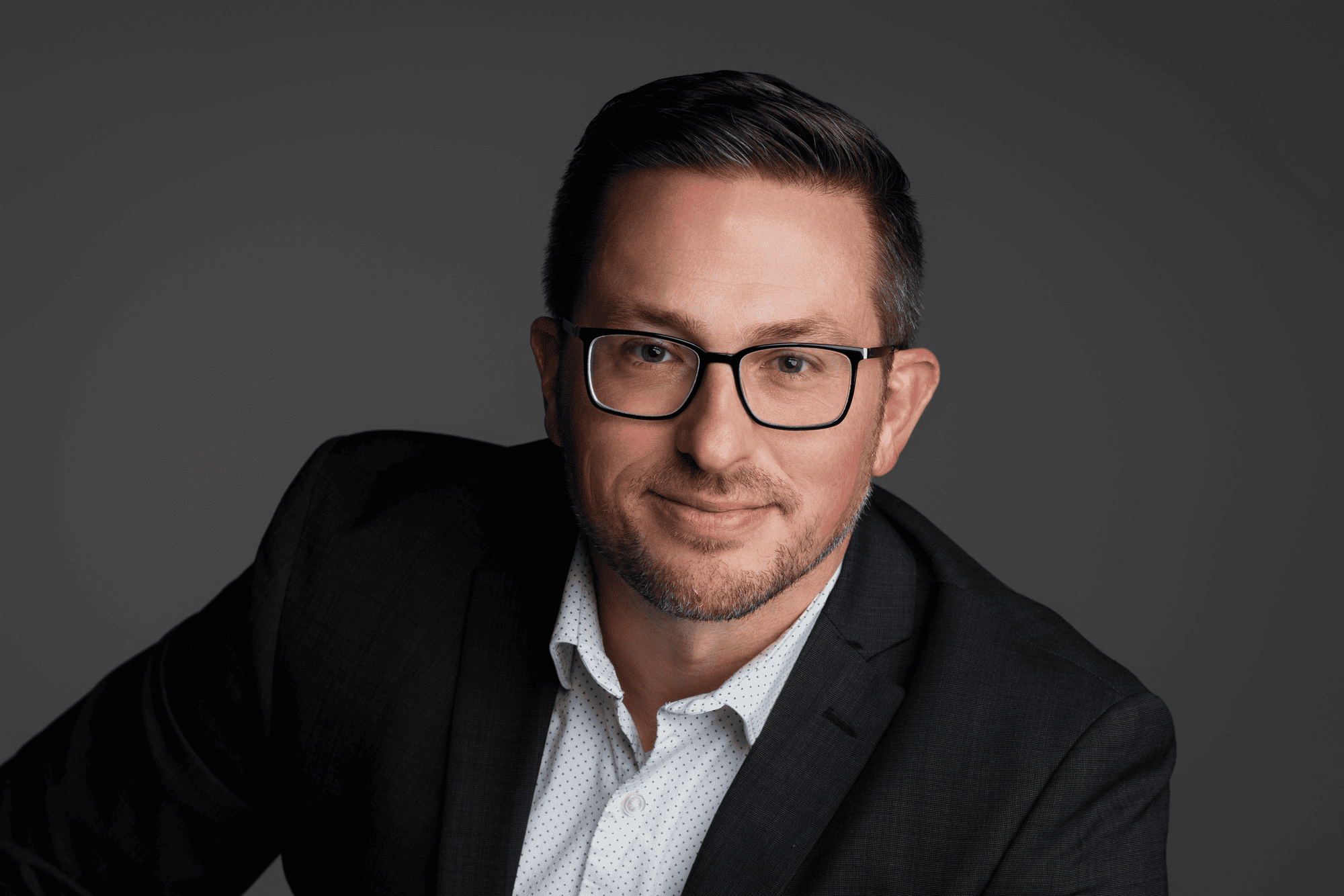 Close Up Headshot(1)