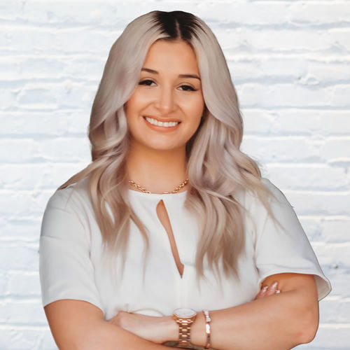 Mia Rivera Headshot (square)