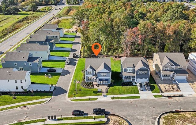 Web_Size_16_x_9_0011_9900_Oxon_Creek_Ct_Middle_River-054