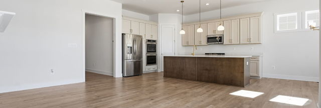 10-web-or-mls-005_ARH03697