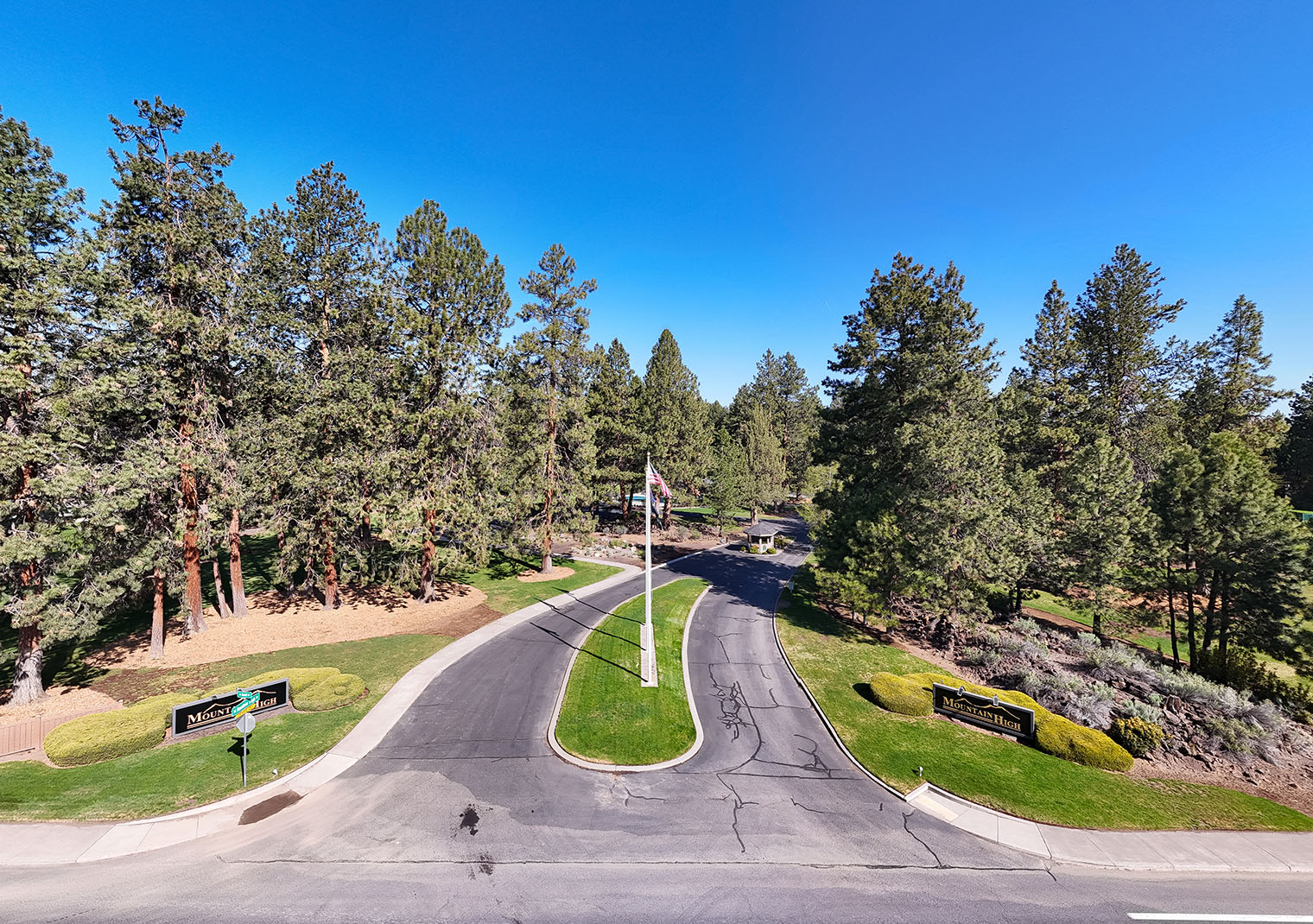 Area Guide - Mountain High - 02