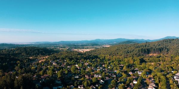 Best Neighborhoods in Bend for Families
