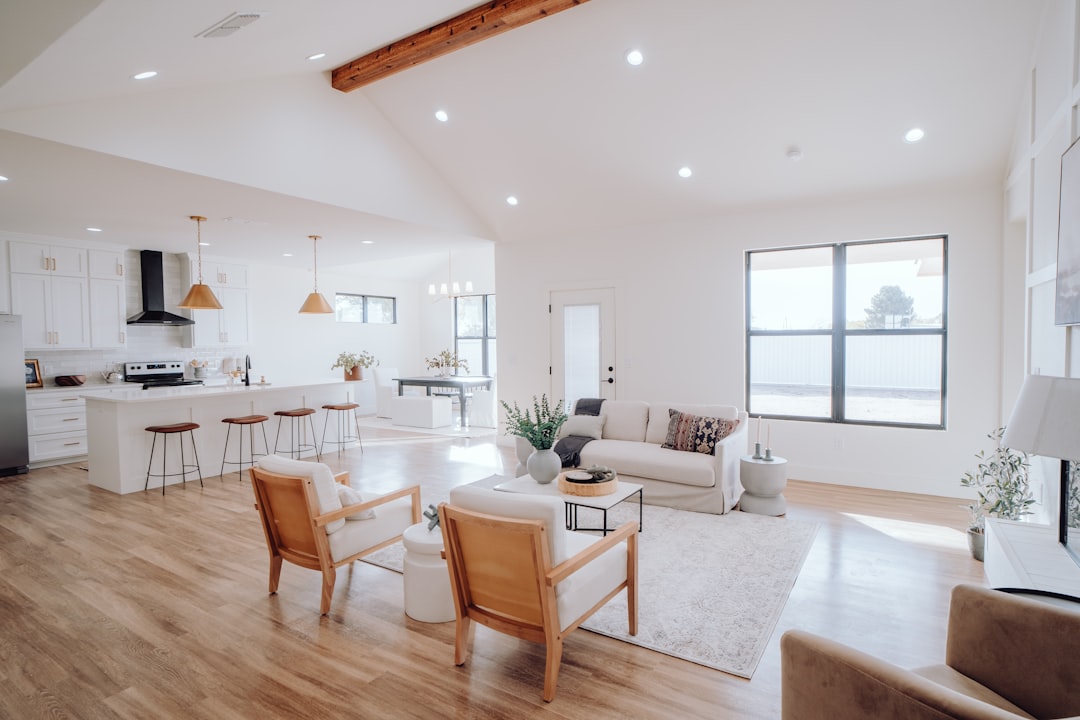 Home Staging Tips That Actually Work in Central Oregon — photo by Bailey Alexander on Unsplash