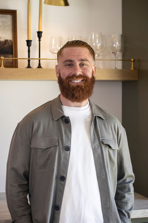 Jonathan Mariani Profile