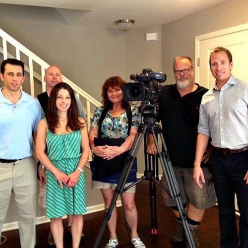 NEW HOME EXPERTS ON HOUSE HUNTERS