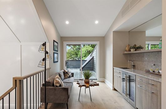 345 Kimberly Retreat