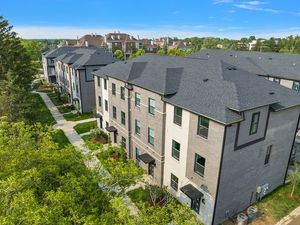 Center Court Troy Exterior
