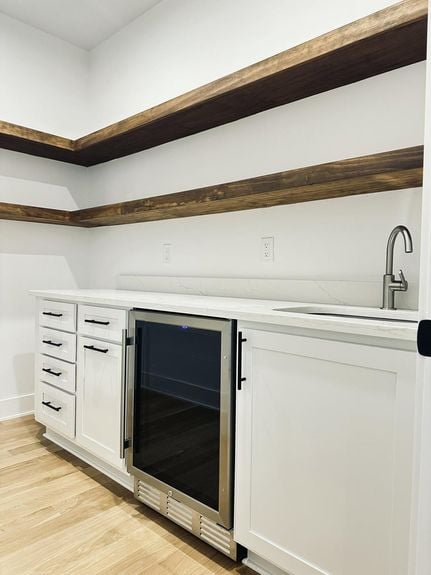 16420 Sleepy Hollow Pantry