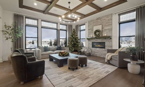 2025 HOLIDAY SPEC-TACULAR