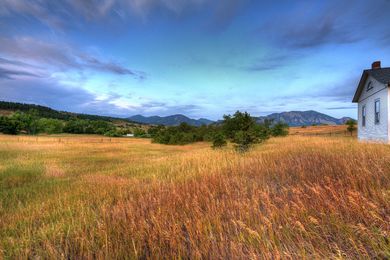 1595 S Cherryvale Rd, Boulder_03