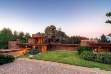 165_Green Rock_Exterior