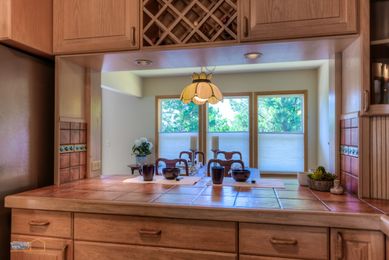 17-1430_Kitchen2_5TMDE_RVT-NR_E_HiRes1MB_Web