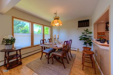 18-1430_Dining_Room_5TMDE_RVT2-NR_E_HiRes1MB_Web