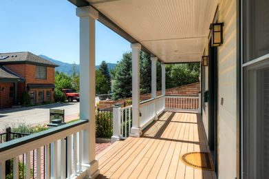 2215 Mesa Dr Boulder CO 80304-print-003-3-Front Porch-2700&#215;1797-300dpi