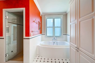 2215 Mesa Dr Boulder CO 80304-print-006-5-Master Bathroom-2700&#215;1797-300dpi