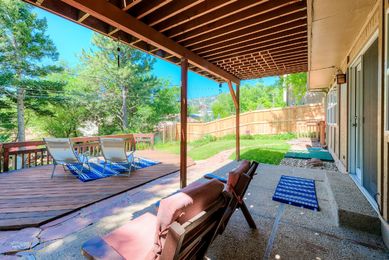 34-1430_Exterior_Back_Patio_and_Deck_5TMDE_RVT2-NR_E_HiRes1MB_Web