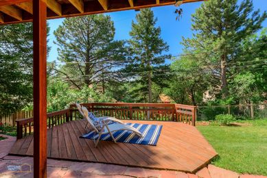 35-1430_Exterior_Back_LL_Deck_5TMDE_RVT2-NR_E_HiRes1MB_Web