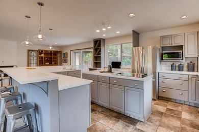 3800 Carlock Dr Boulder CO-large-011-8-Kitchen-1500&#215;1000-72dpi