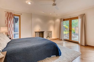 3800 Carlock Dr Boulder CO-large-014-12-Master Bedroom-1500&#215;1000-72dpi