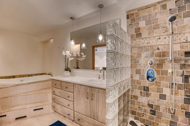 3800 Carlock Dr Boulder CO-large-015-18-Master Bathroom-1500&#215;1000-72dpi