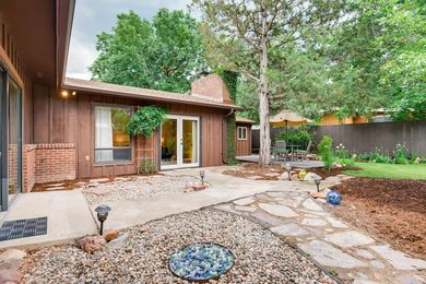 3800 Carlock Dr Boulder CO-large-025-21-Patio-1500&#215;1000-72dpi