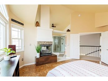 6820 Twin Lakes 321_