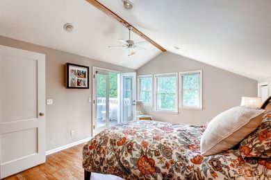 920 Grant Pl Boulder CO 80302-print-020-18-2nd Floor Bedroom-2700&#215;1800-300dpi