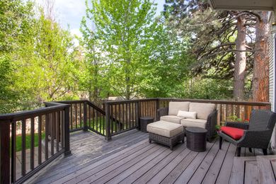 920 Grant Pl Boulder CO 80302-print-027-26-Deck-2700&#215;1800-300dpi