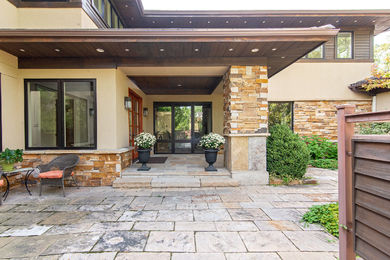 _HBK3735 front patio