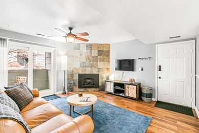 NEW_002-4654-White-Rock-Cir-1-Print