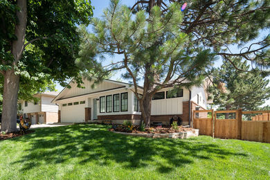 HIllsdaleCir-Exterior-Front