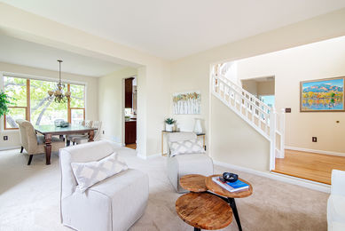 5386 Deer Creek_20 Living Room 3