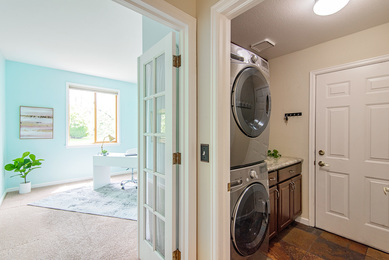 5386 Deer Creek_52 Laundry Room