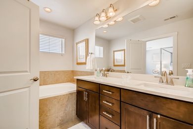 Grandview_25 2nd Floor Primary Bathroom