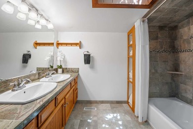 600 Lincoln17_84_DSC00770