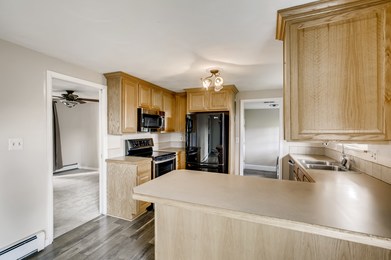 7179 Cardinal15 Kitchen