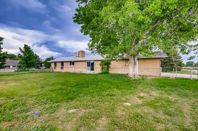 7179 Cardinal49 Exterior Rear