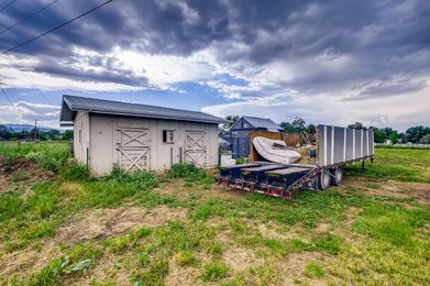 7179 Cardinal54 Outbuildings