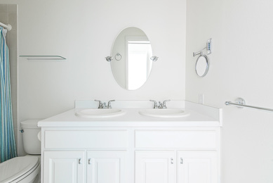 Bradley New_HBK_3019