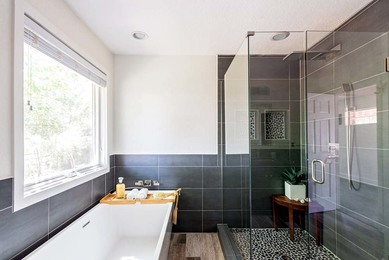 Scenic_50 MASTER BATH 2