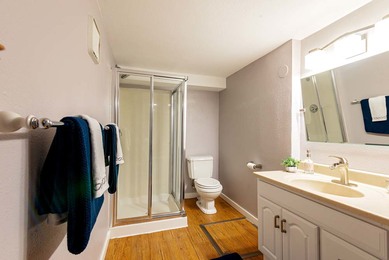 Scenic_63 BATHROOM 3