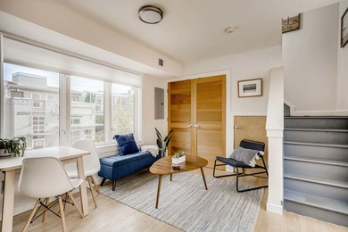 3205 Carbon Place_06 Living Room